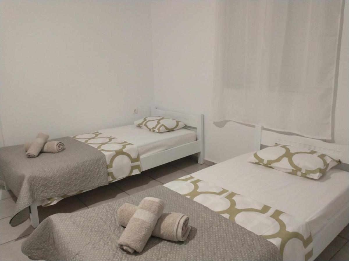 Mini Villas Avra Keratókambos Eksteriør billede