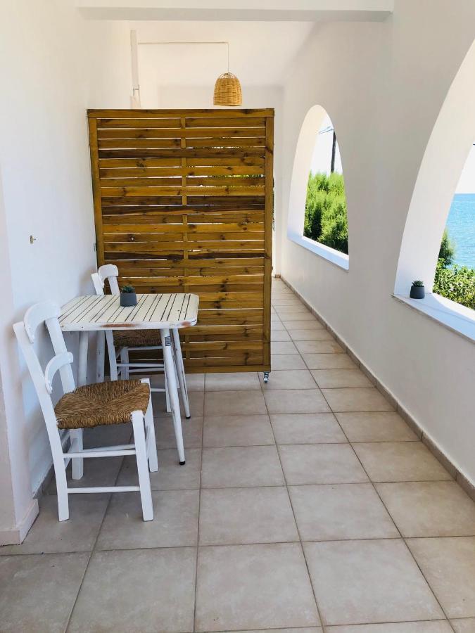 Mini Villas Avra Keratókambos Eksteriør billede