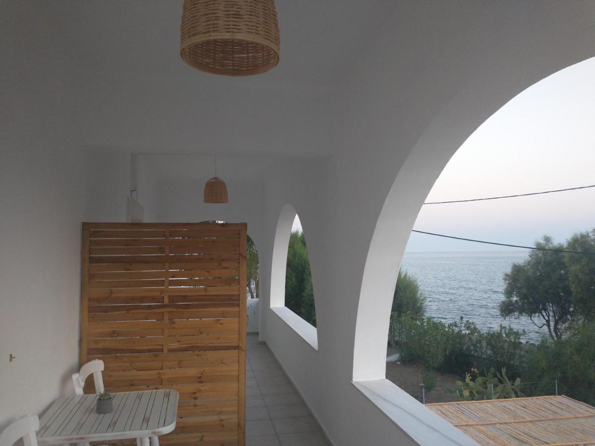 Mini Villas Avra Keratókambos Eksteriør billede